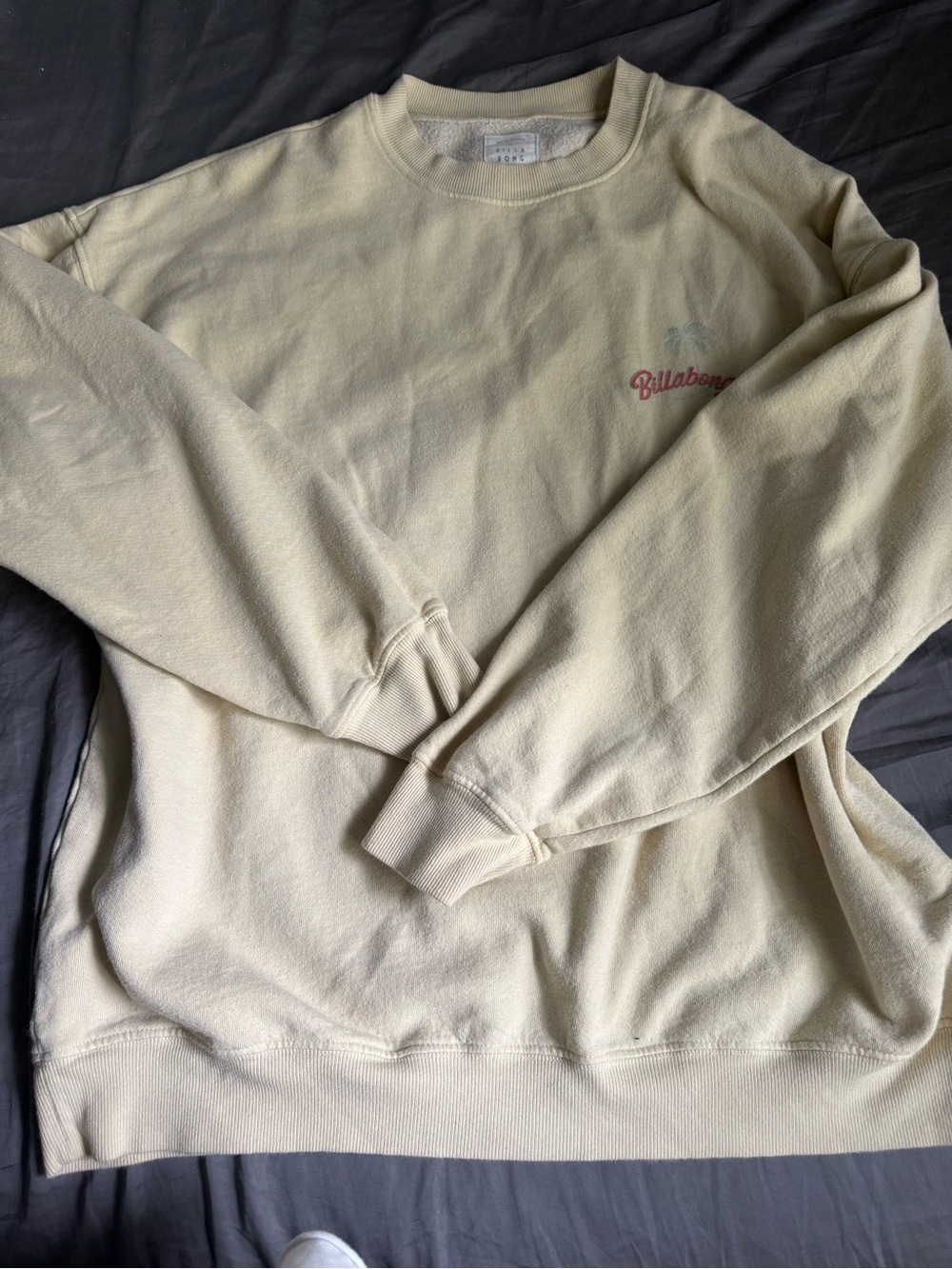 Billabong Women’s Cream Crewneck Sweatshirt with Subtle Chest Logo